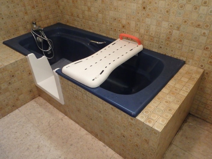 DECOUPE-DE-BAIGNOIRE-SOBAIN-(2)