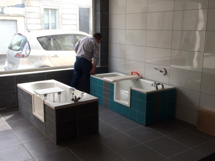 showroom SO BAIN showroom SO BAIN