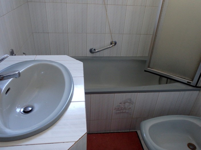 Baignoire avant découpe Baignoire avant découpe